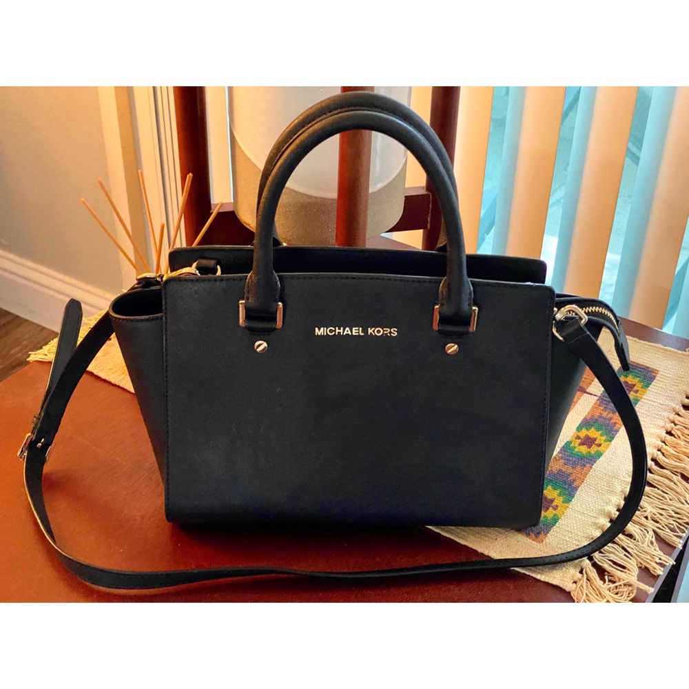 Michael Kors Selma Satchel Black leather